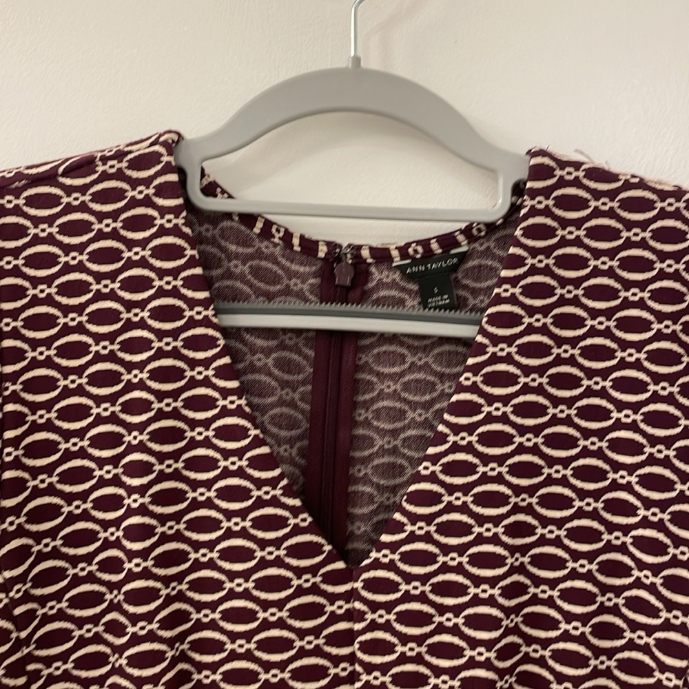 Ann Taylor Flutter Cap / No Sleeve Top - image 6